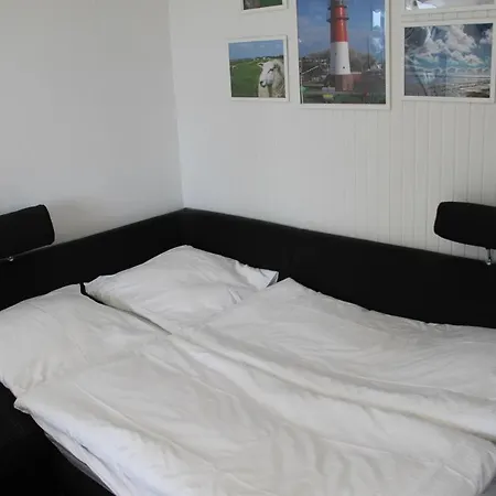 Nordseestrasse 5 Holiday home Busum